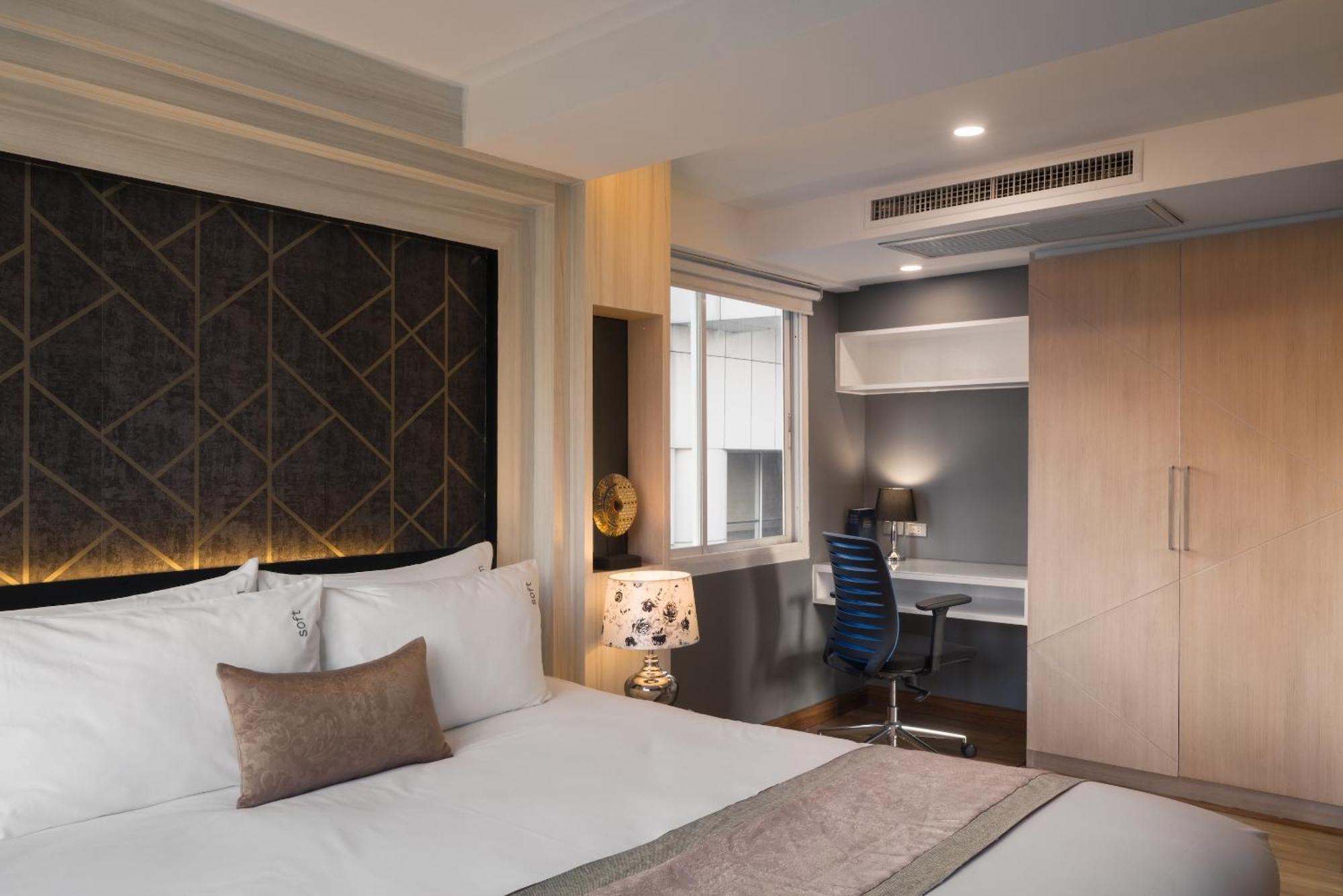 Aspira Suites Sukhumvit 20 Bangkok Exterior photo